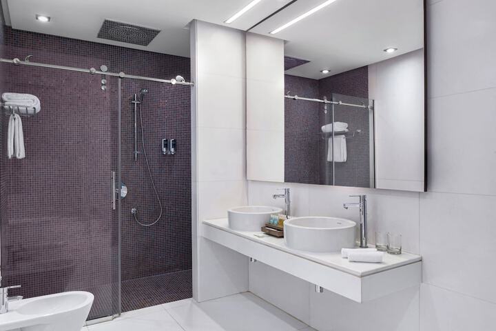 Bath Interior