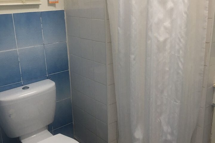 Room 17 of 42
