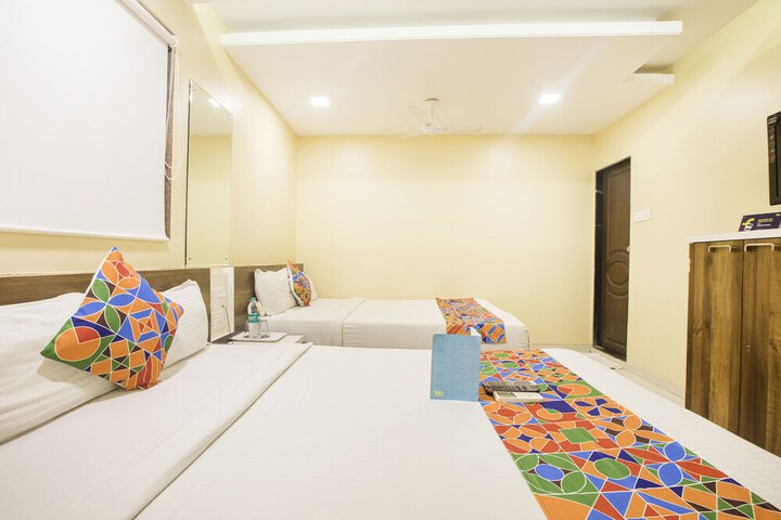 Room 17 of 25