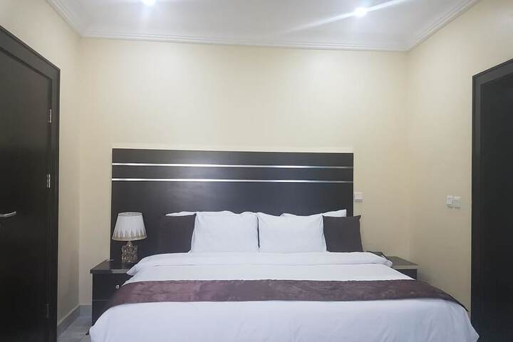 Room 5 of 20