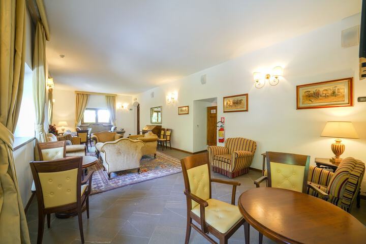Hotel Interior 9 of 69
