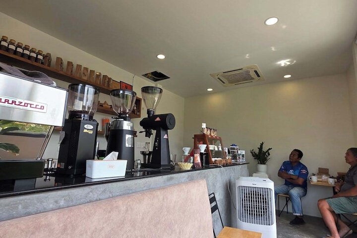 Breakfast/Coffee Service 24 of 41