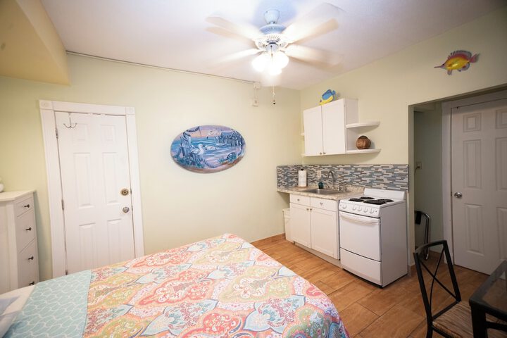 Room 16 of 109