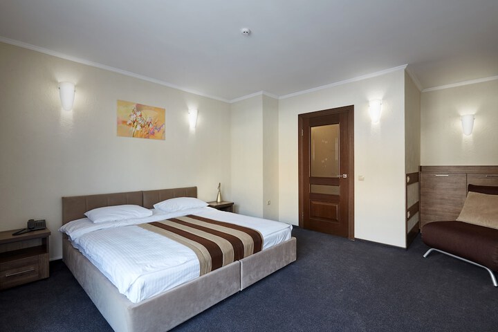 Room 14 of 61