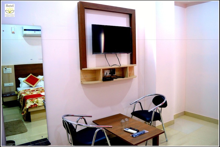 Room 44 of 72