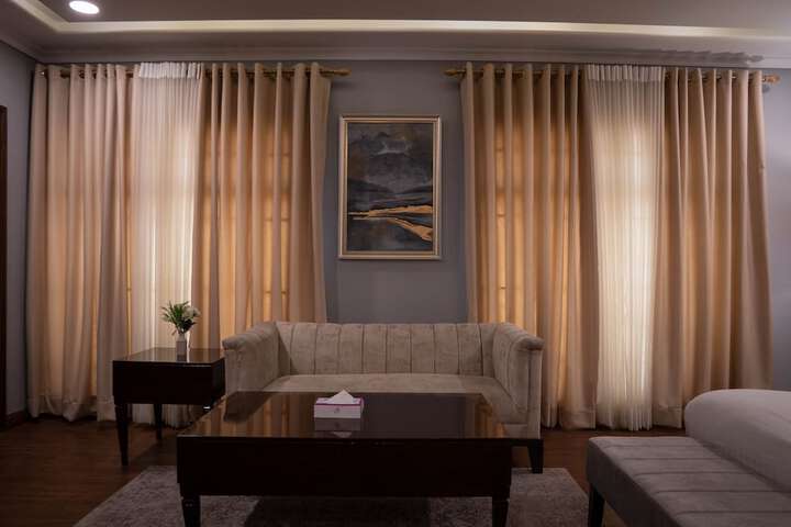 Room 15 of 30