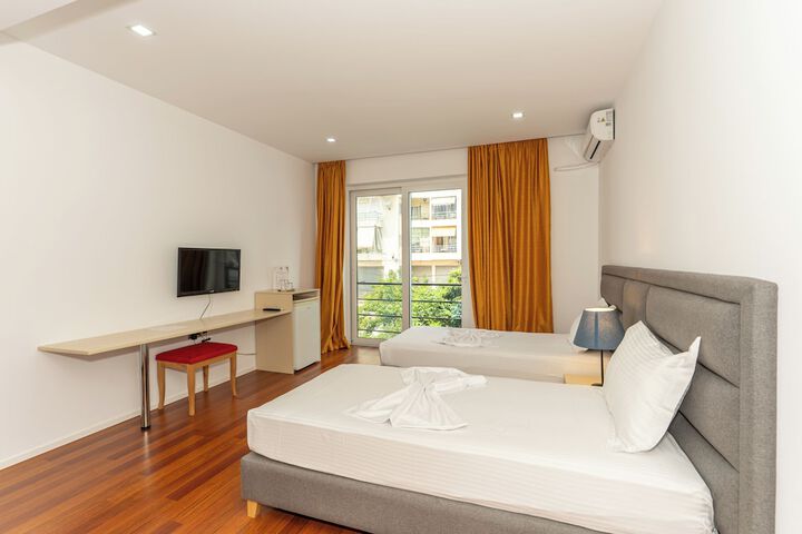 Room 20 of 63