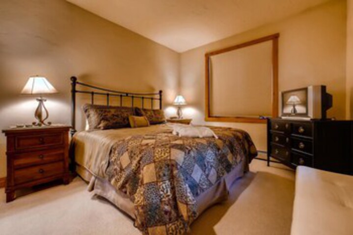 Room 22 of 25