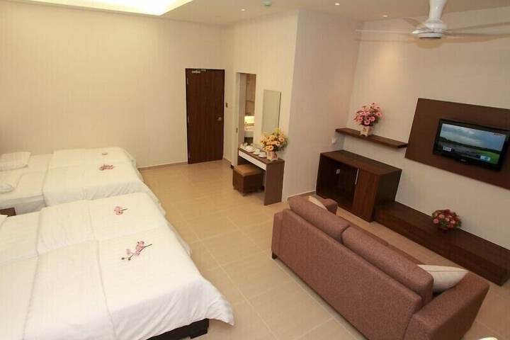 Room 19 of 37