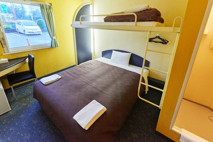 Room 18 of 61
