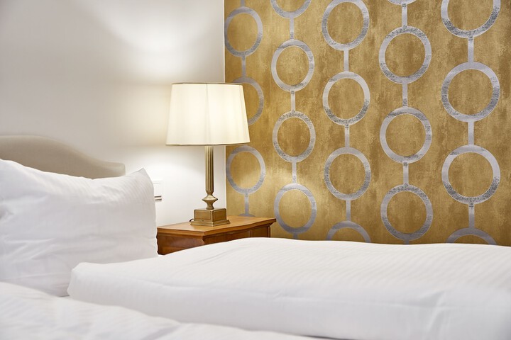 Room 4 of 31