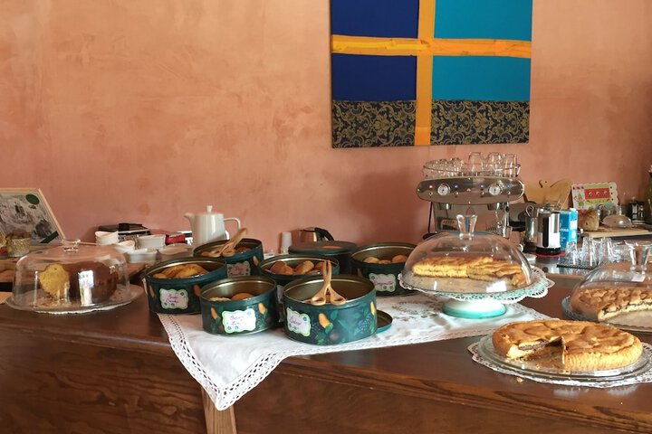 Breakfast/Coffee Service 45 of 61