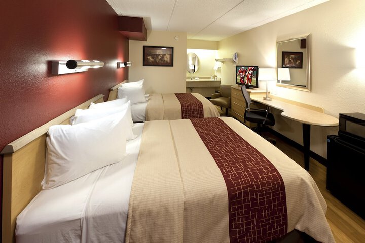 Deluxe 2 Double Beds (2 of 11)