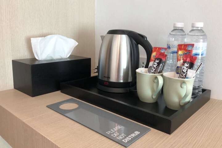 Breakfast/Coffee Service 19 of 38
