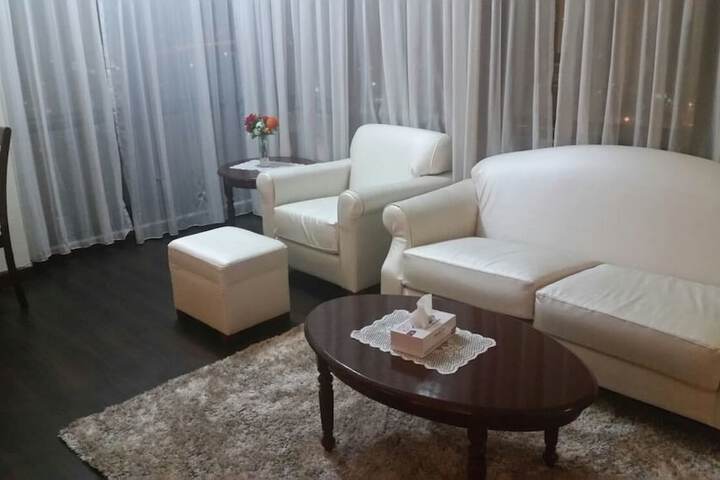 Room 5 of 30