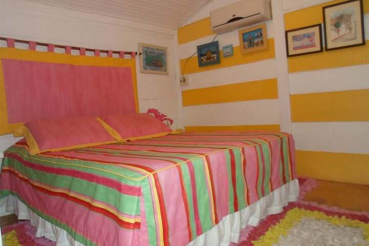 Room 2 of 38