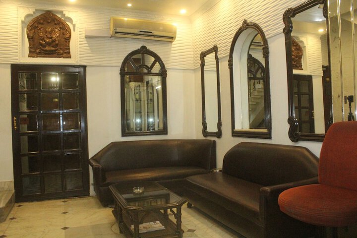 Hotel Interior 6 of 29