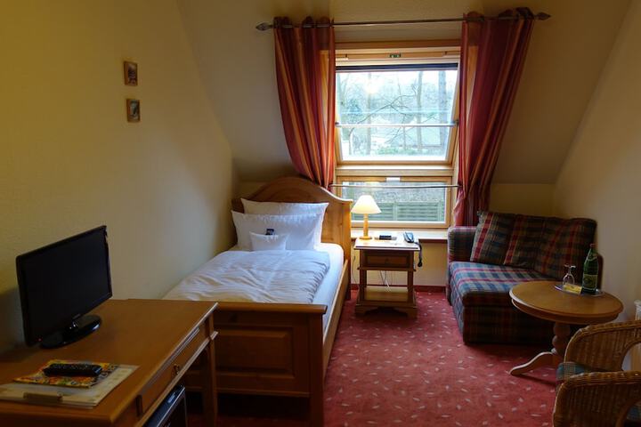Room 5 of 55