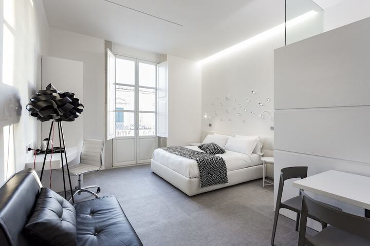 Room 15 of 50