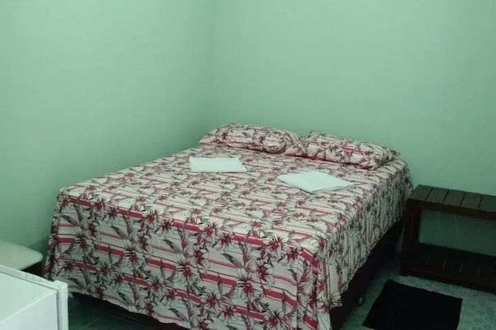 Room 3 of 16