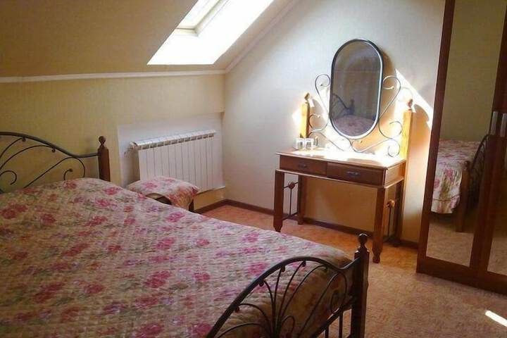 Room 7 of 22