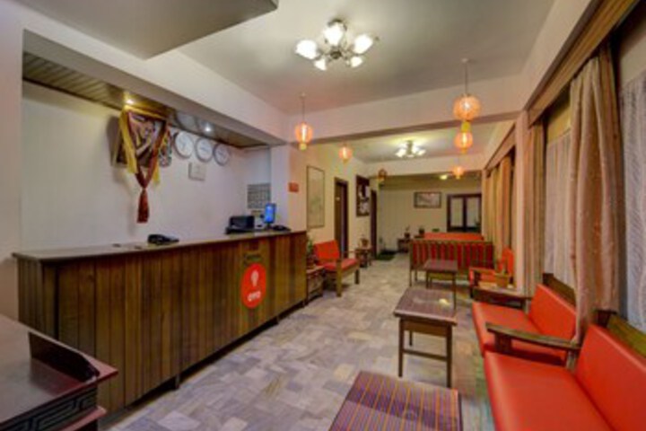 Hotel Interior 8 of 18