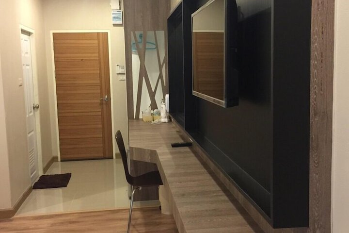 Lobby Entry