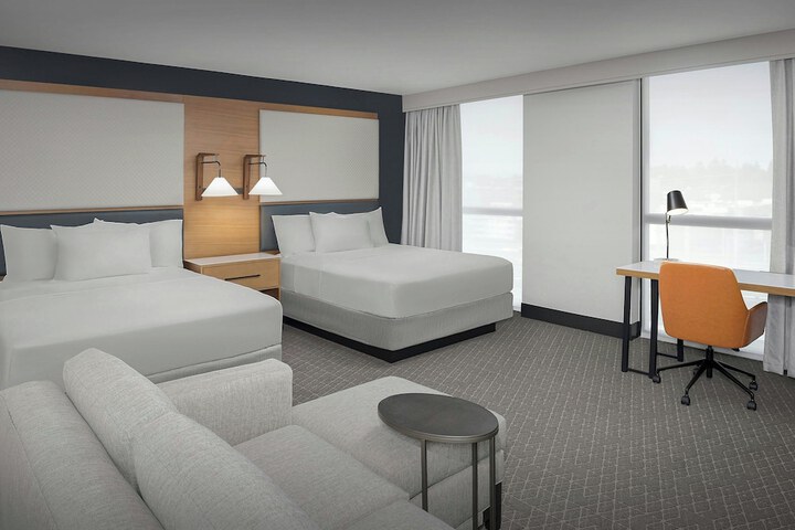 Room 12 of 52