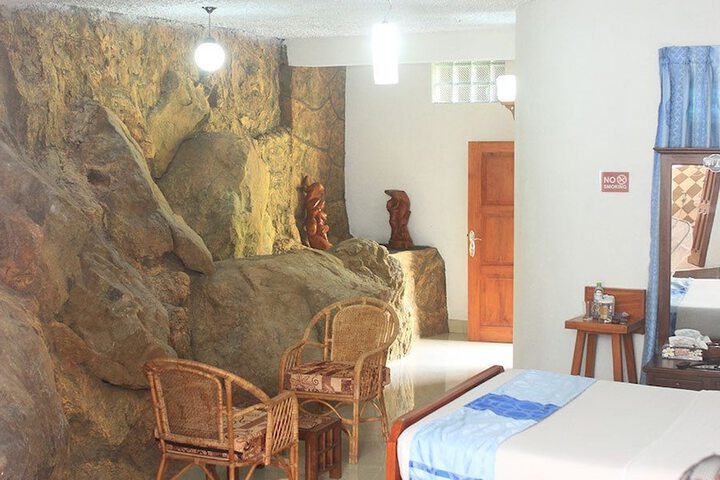 Room 7 of 21