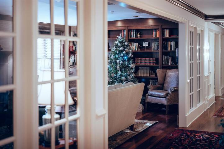 Hotel Interior 150 of 200