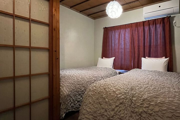 Room 14 of 51