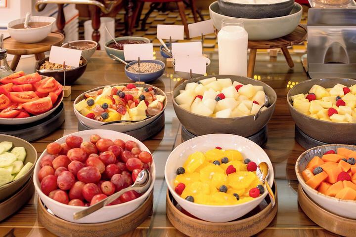 Breakfast/Coffee Service 113 of 143