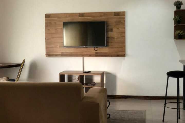 Room 18 of 28