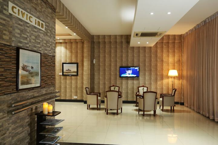 Hotel Interior 4 of 31