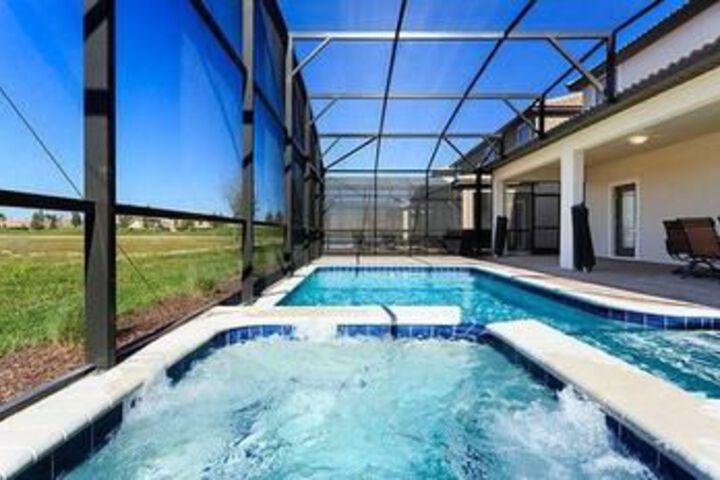 Pool 73 of 91