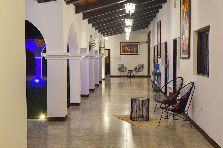 Ballroom/Hall 50 of 51