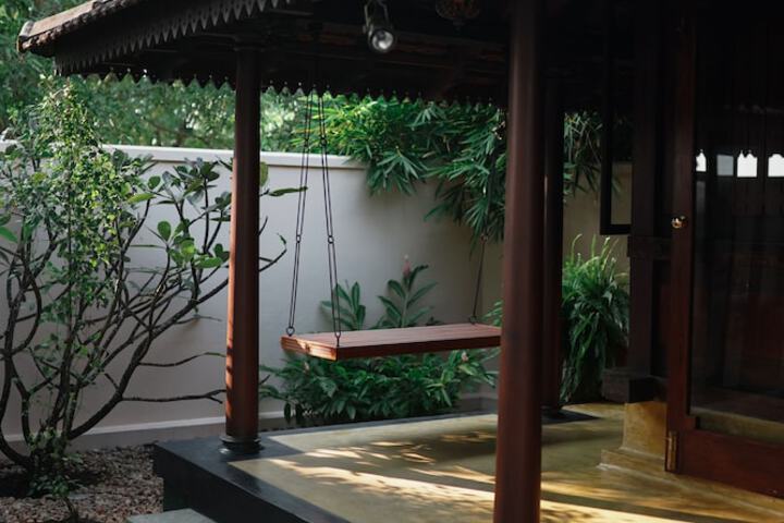 Room 16 of 23