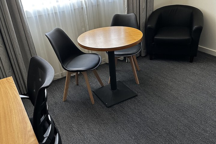 Room 12 of 34