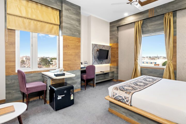 Room 19 of 61