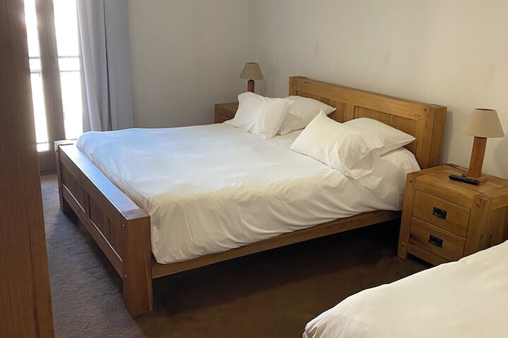 Room 18 of 30