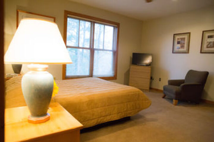 Room 16 of 35
