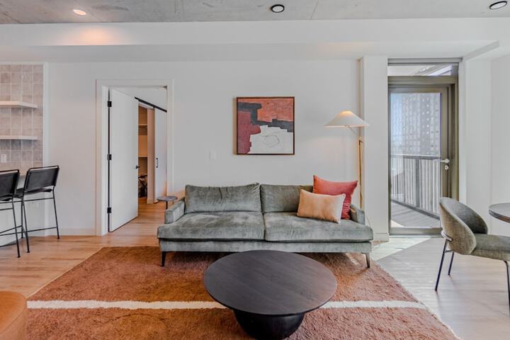 Room 20 of 42