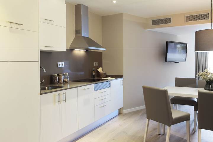 Private kitchenette