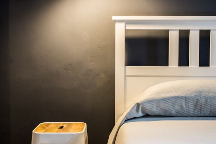 Room 15 of 42