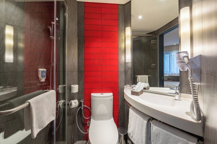Clean Restrooms