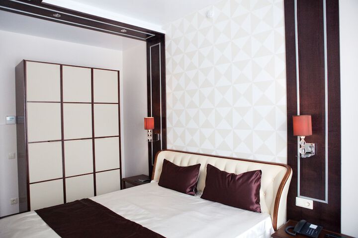 Room 10 of 58