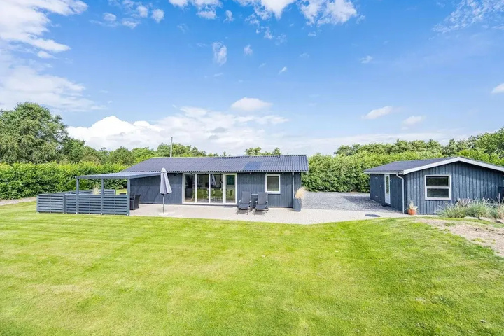 5 Person Holiday Home in Blavand