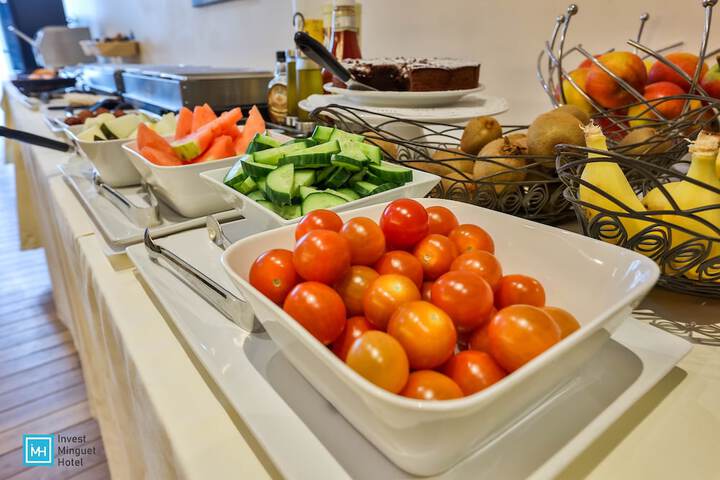 Dining 49 of 74