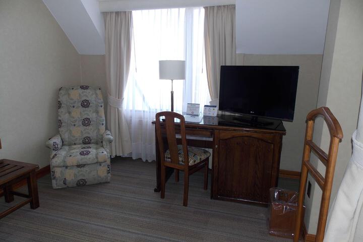 Photo 12