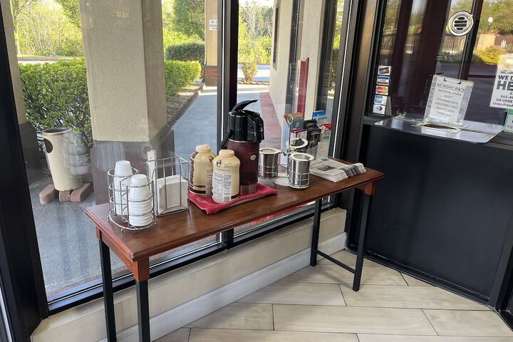 Coffee shop